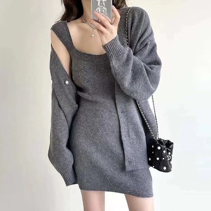 Damen Langstrickkleid V-Ausschnitt Knopfleiste Eveloria