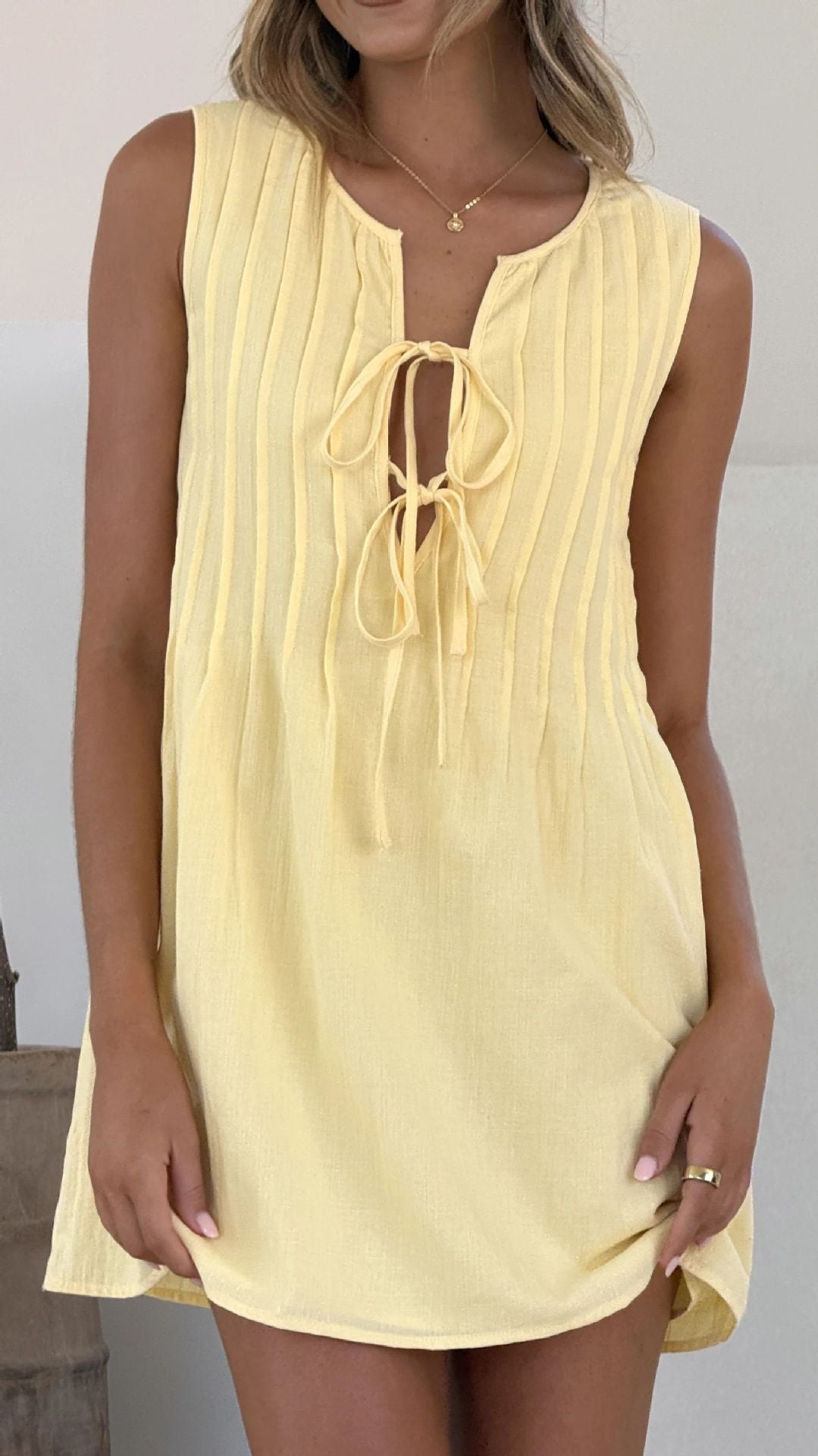 Damen Sommerkleid Rippstruktur Bindegürtel Eveloria