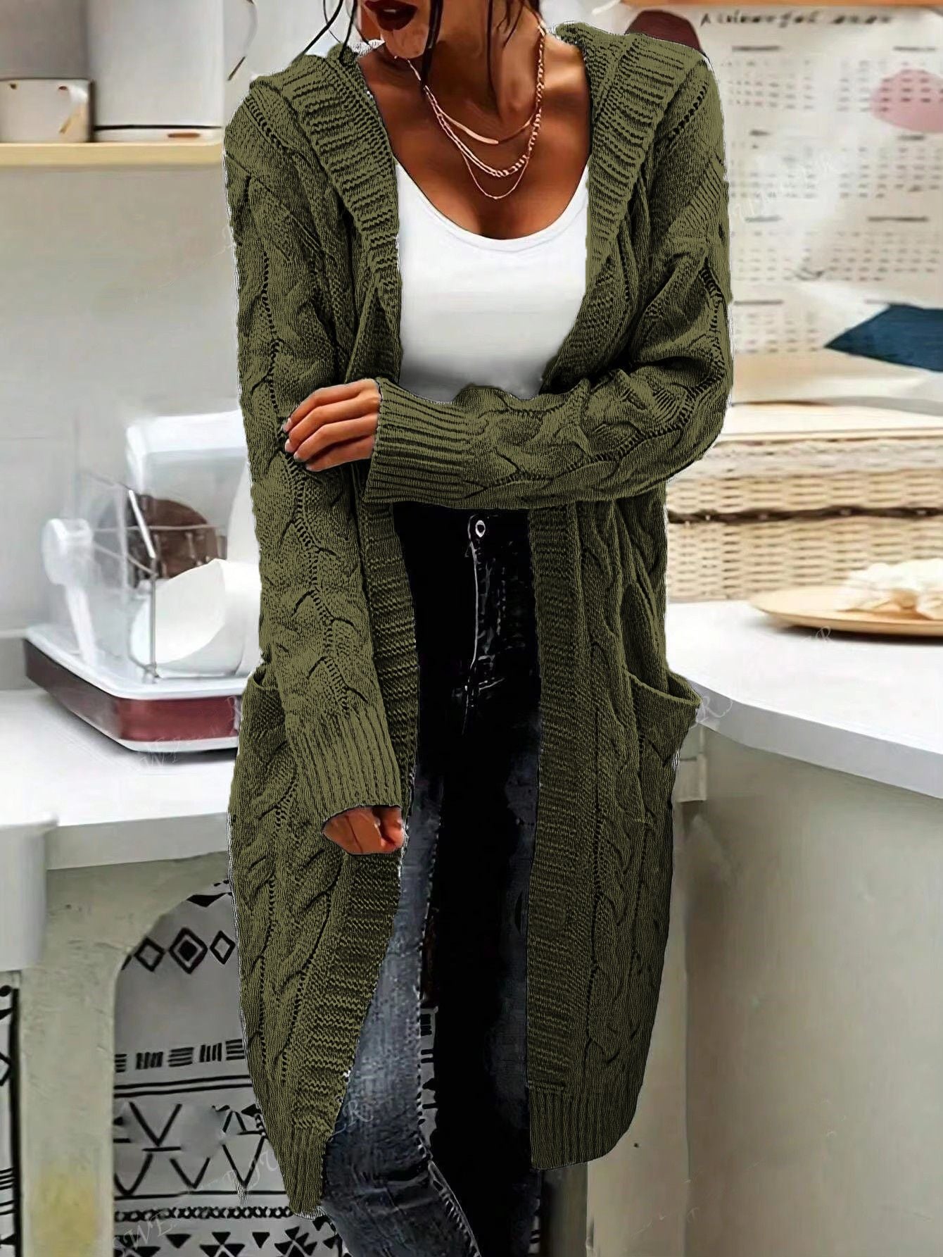 Damen Grosstrick Cardigan mit Kabelmuster und Taschen