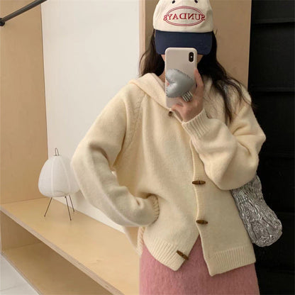Damen Grobstrickjacke Kapuze Holzknöpfe Beige