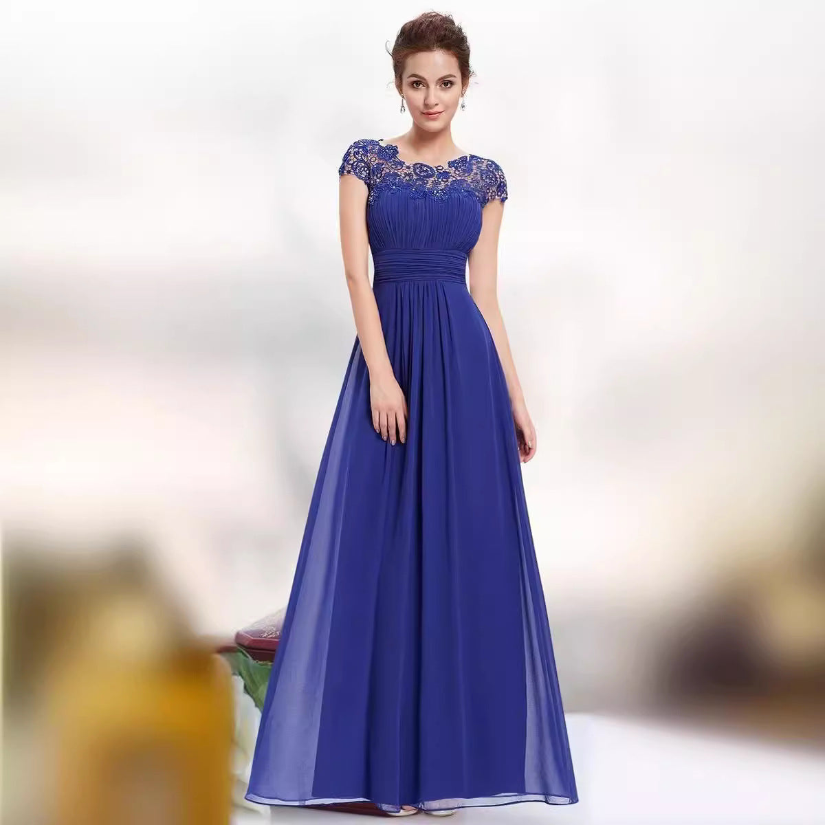 Damen Maxikleid Spitzenoberteil Fließender Rock Eveloria