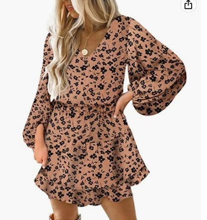 Damen Kurzarmkleid Voluminöse Puffärmel Eveloria