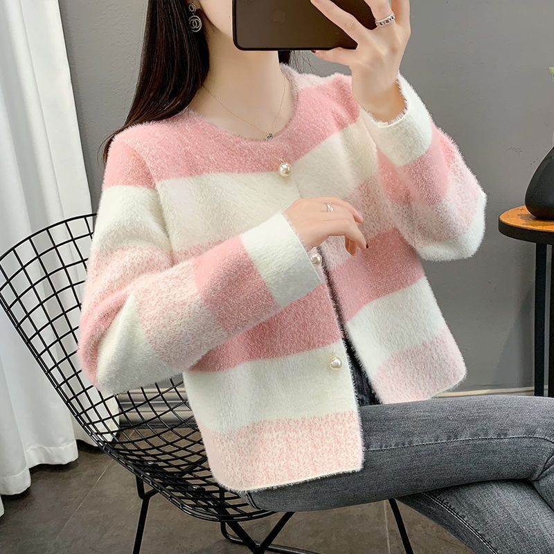 Damen Strickjacke Kuschelig Perlknöpfe Eveloria