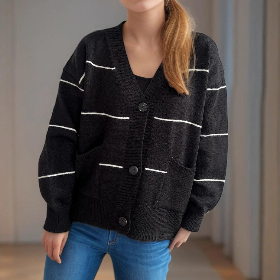 Damen Strickjacke mit Taschen und Knöpfen Eveloria
