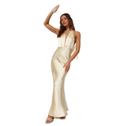 Damen Satin Maxikleid V-Ausschnitt Schwingender Schnitt Eveloria