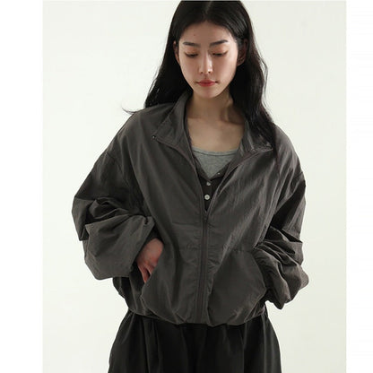 Damen Sportwindjacke mit Reißverschluss und hohem Kragen Eveloria