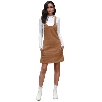 Damen Latzkleid mit Taschen und verstellbaren Trägern