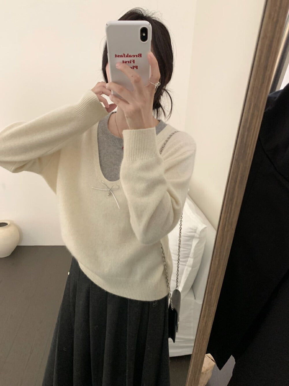 Damen Pullover V-Ausschnitt Schleifenapplikation Elegantes Design