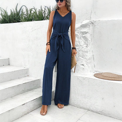 Damen Jumpsuit Gürteldetail V-Ausschnitt Eveloria