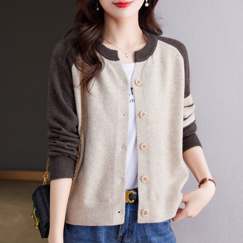 Damen Cardigan Farbkontrast Knopfdetails Eveloria