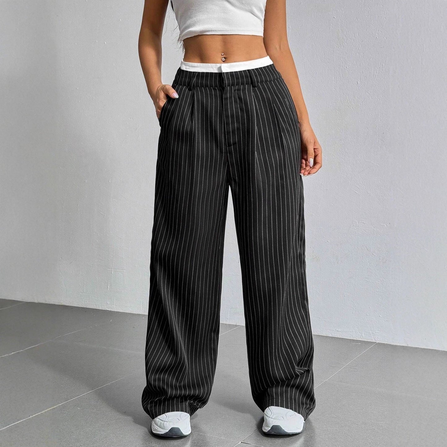 Damen Hochwasserhose klassisch mit schrägen Taschen Eveloria