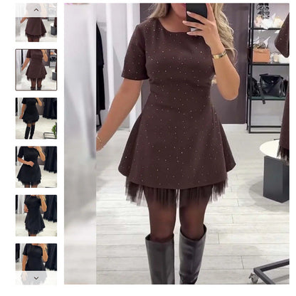 Damen Kleid mit Tüllsaum und schlichter Silhouette Eveloria