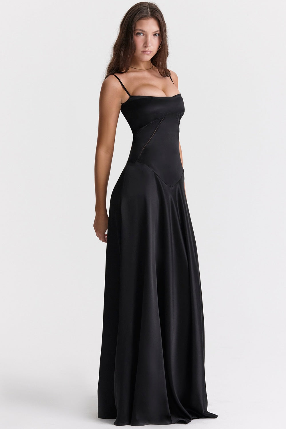 Damen Satin Maxikleid mit Trägern Figurbetont Eveloria