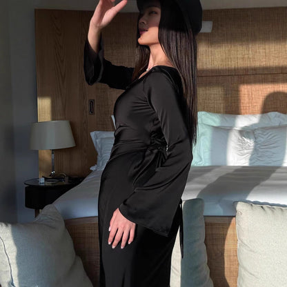 Damen Satin Maxi-Kleid Langärmlig Weite Ärmel Eveloria