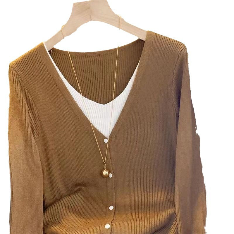Damen Strickjacke V-Ausschnitt Feine Knöpfe Eveloria
