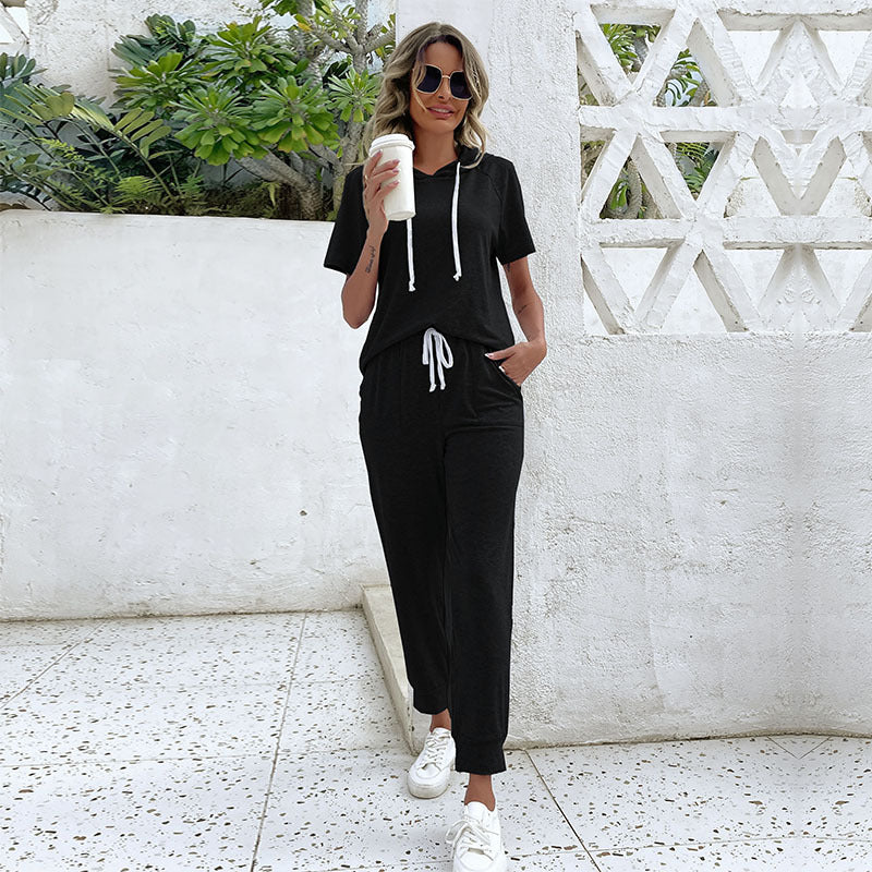Damen Jumpsuit mit Kapuze und Seitentaschen Eveloria