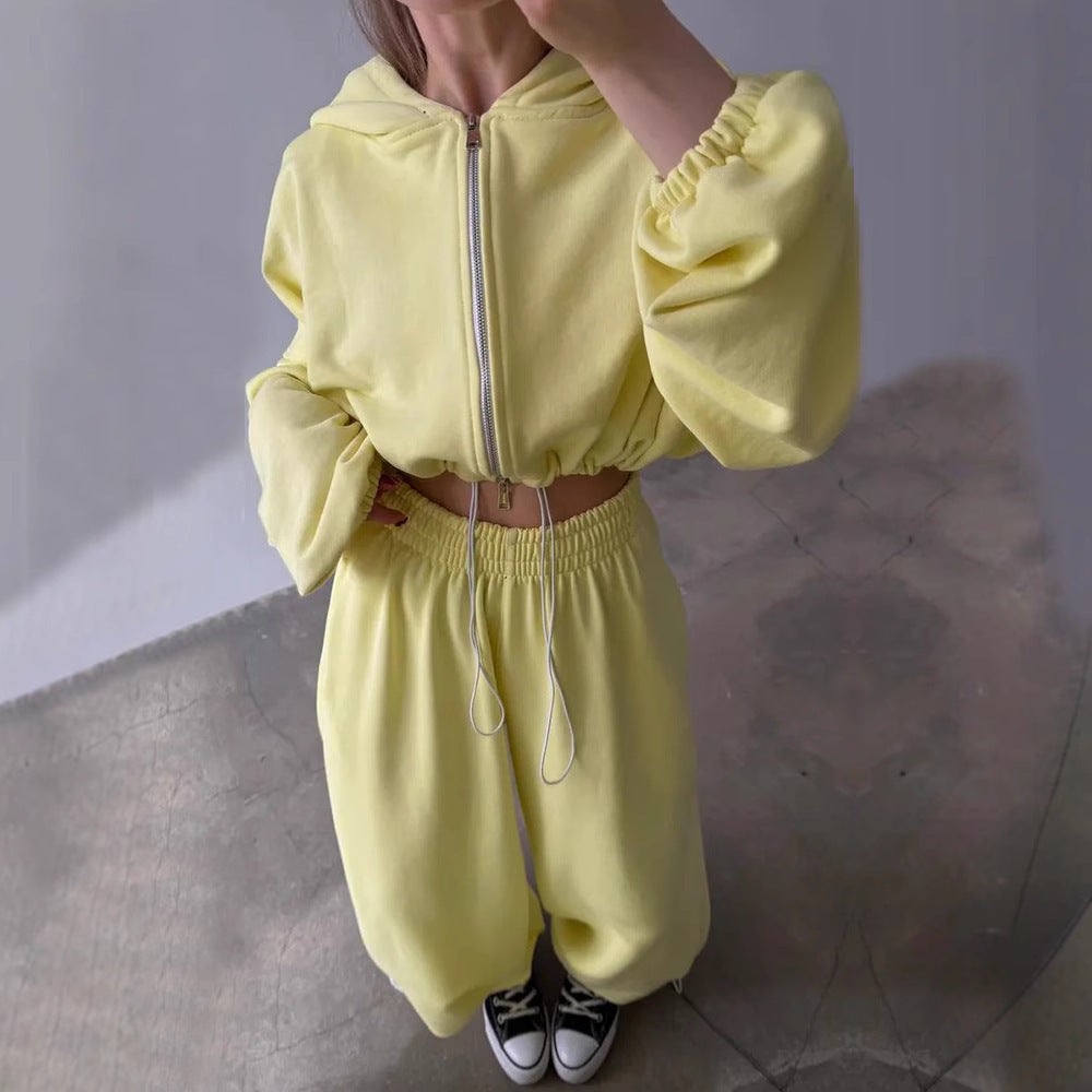 Damen Hoodie Set mit Cropped Hoodie und weiter Hose Eveloria - Eveloria