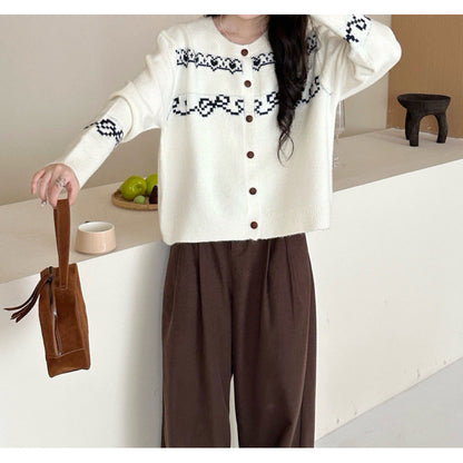 Damen Strickcardigan Holzknöpfe Traditionelle Muster Beige