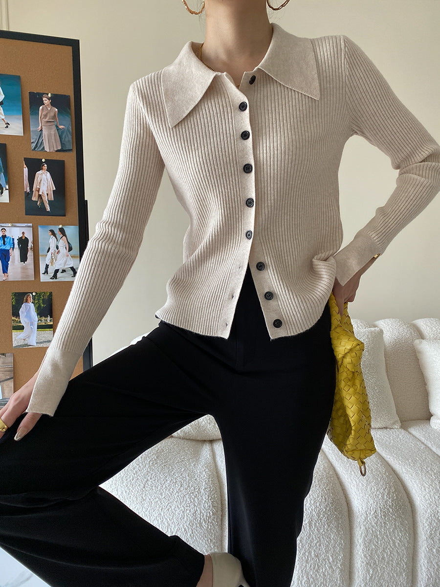 Damen Strickpullover Feinripp mit Hemdkragen und Knöpfen Beige