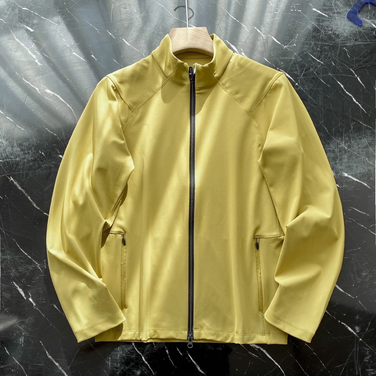 Damen Funktionsjacke Hochkragen Reißverschluss Eveloria