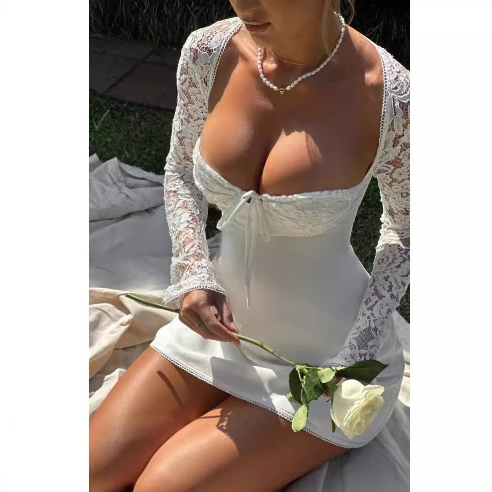 Damen Spitzenkleid mit tiefem Ausschnitt und langen Ärmeln Eveloria