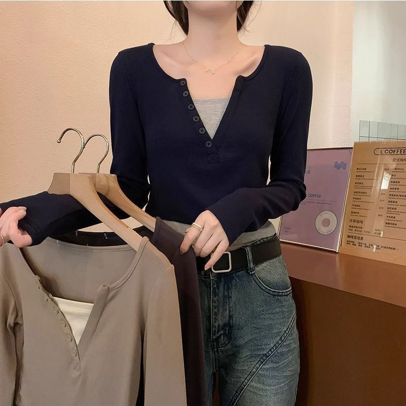 Damen Langarmshirt Rundhalsausschnitt Knopfleiste Eveloria - Eveloria