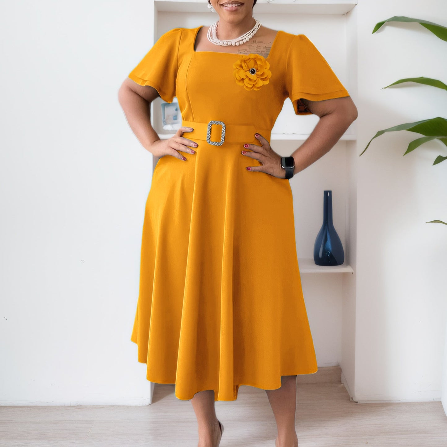 Damen Midi Kleid Geraffter Ausschnitt Breiter Gürtel Eveloria