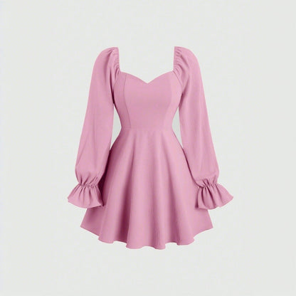 Damen Minikleid Puffärmel Herz-Ausschnitt