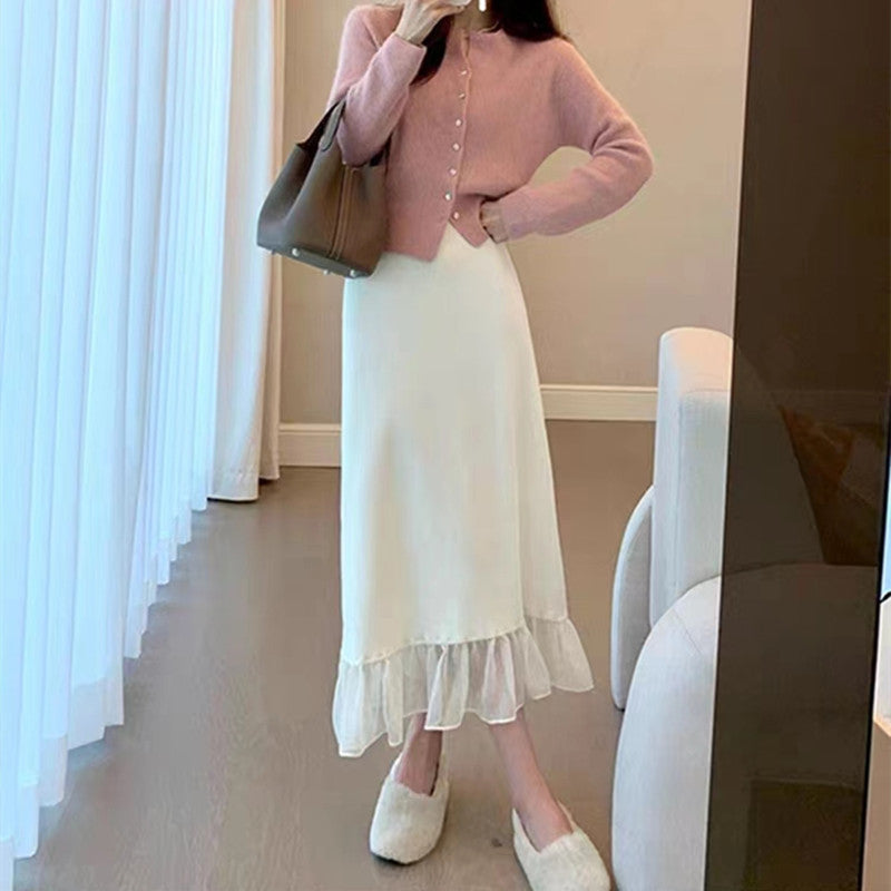 Damen Cardigan mit Knöpfen Rüschensaum Schwarz Eveloria - Eveloria