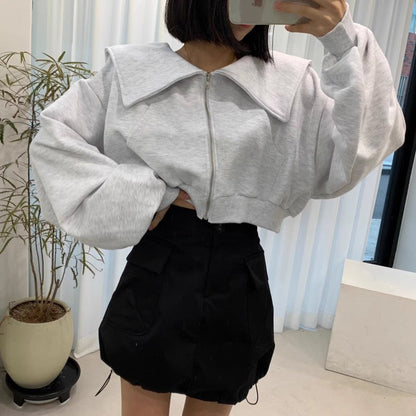 Damen Cropped Sweatjacke Großer Kragen Eveloria
