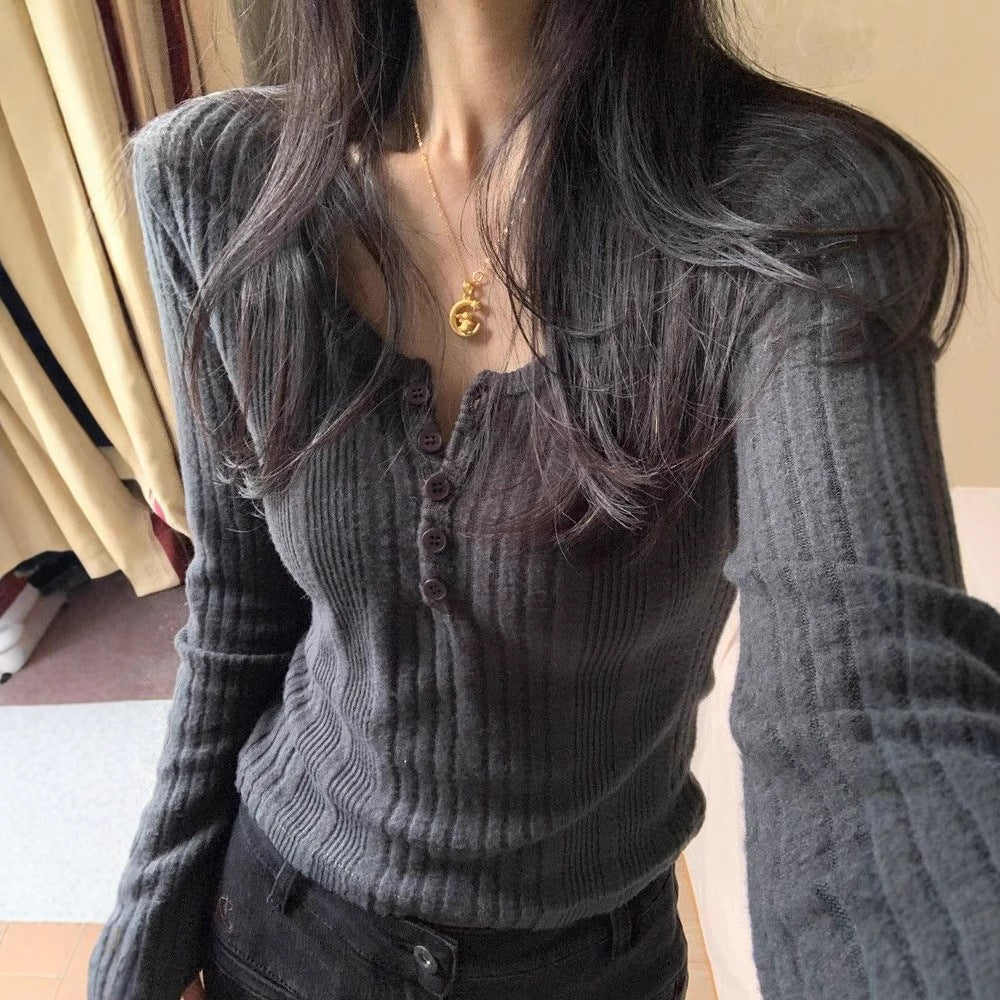 Damen Langarm-Pullover Figurbetont mit Knöpfen Eveloria - Eveloria