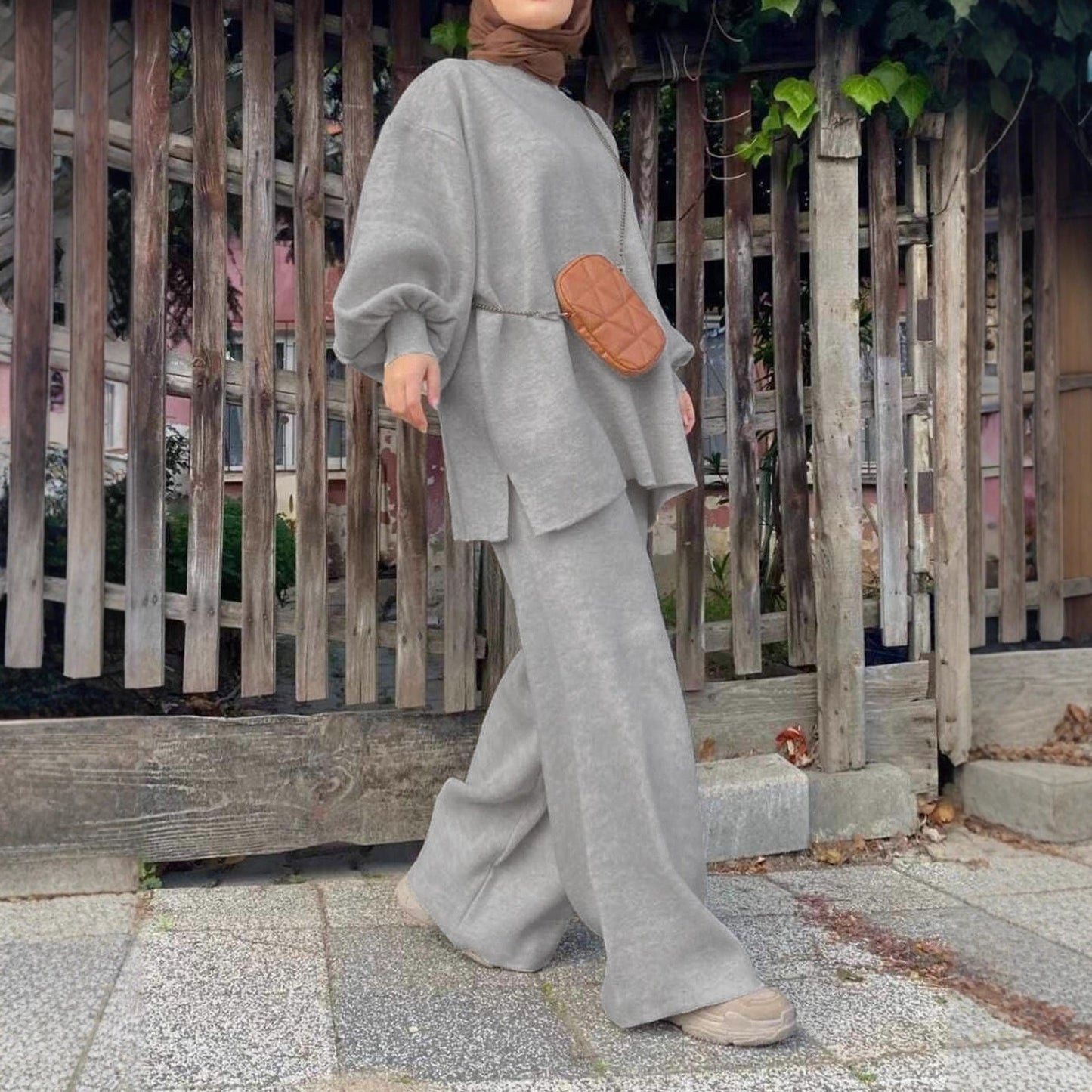 Damen Jogginganzug Weites Oberteil und Bequeme Hose Eveloria