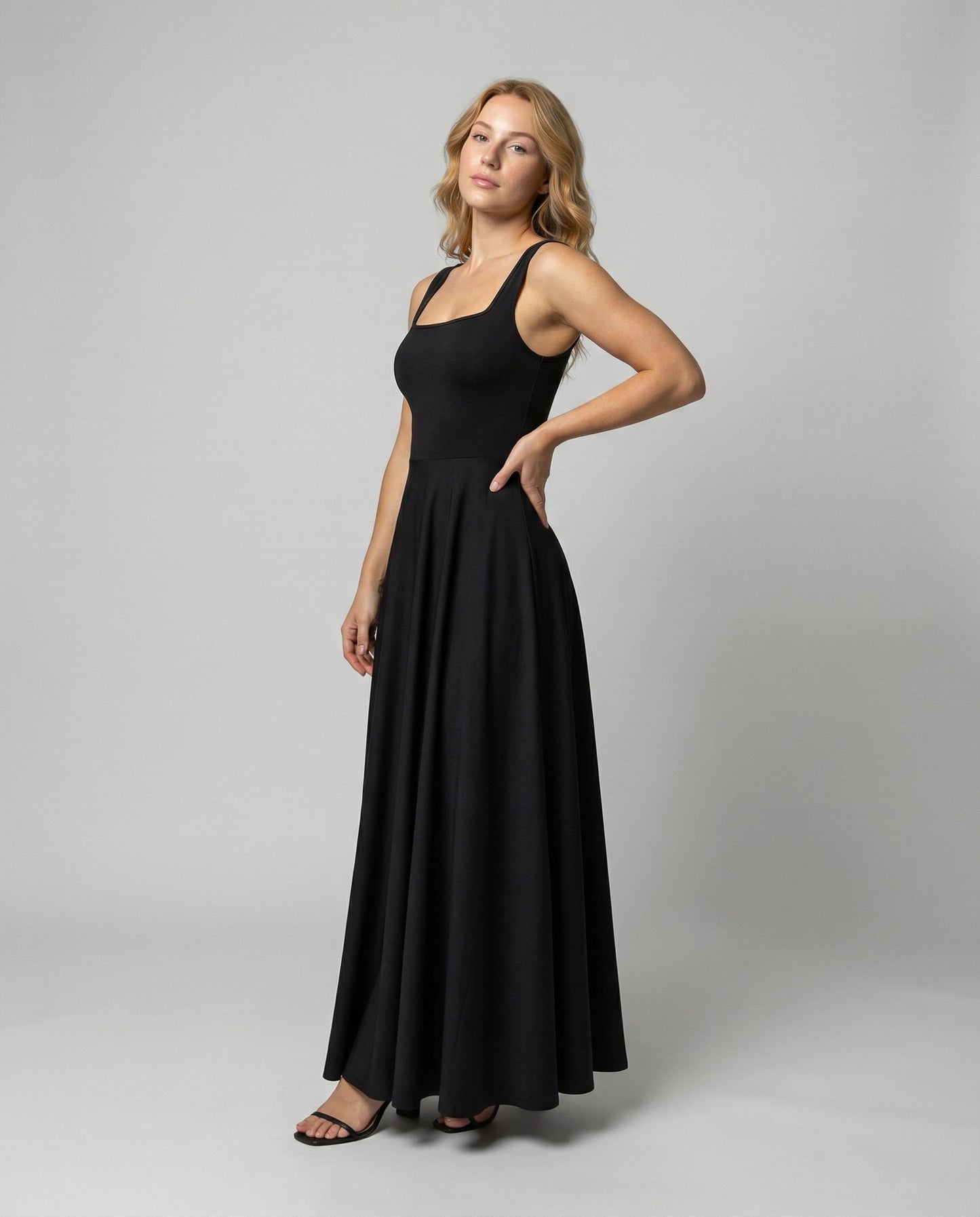 Damen Maxikleid Weich Quadratisch - Eveloria