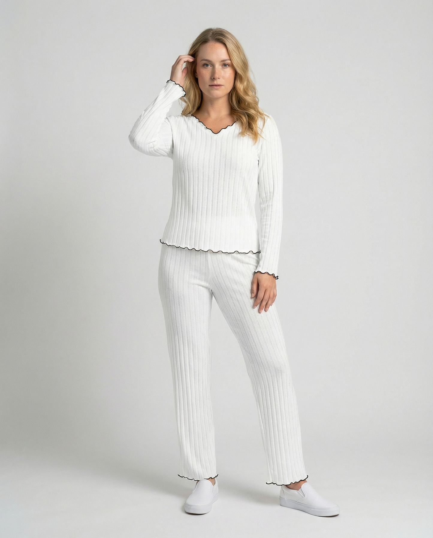 Damen Pyjamas Set mit Rüschen - Eveloria