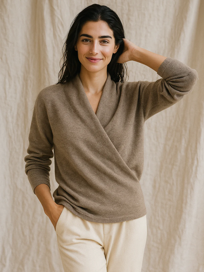 Damen Wickelpullover V-Ausschnitt Wollig Beige - Eveloria