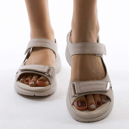 Eveloria Damen Sandalen Leder Beige