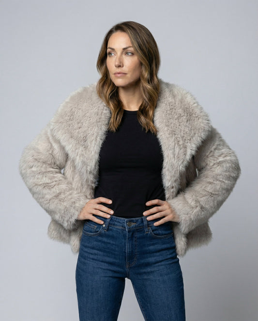 Damen Kunstpelzjacke Elegant wird zu: Damen Kunstpelz Jacke Elegant - Eveloria