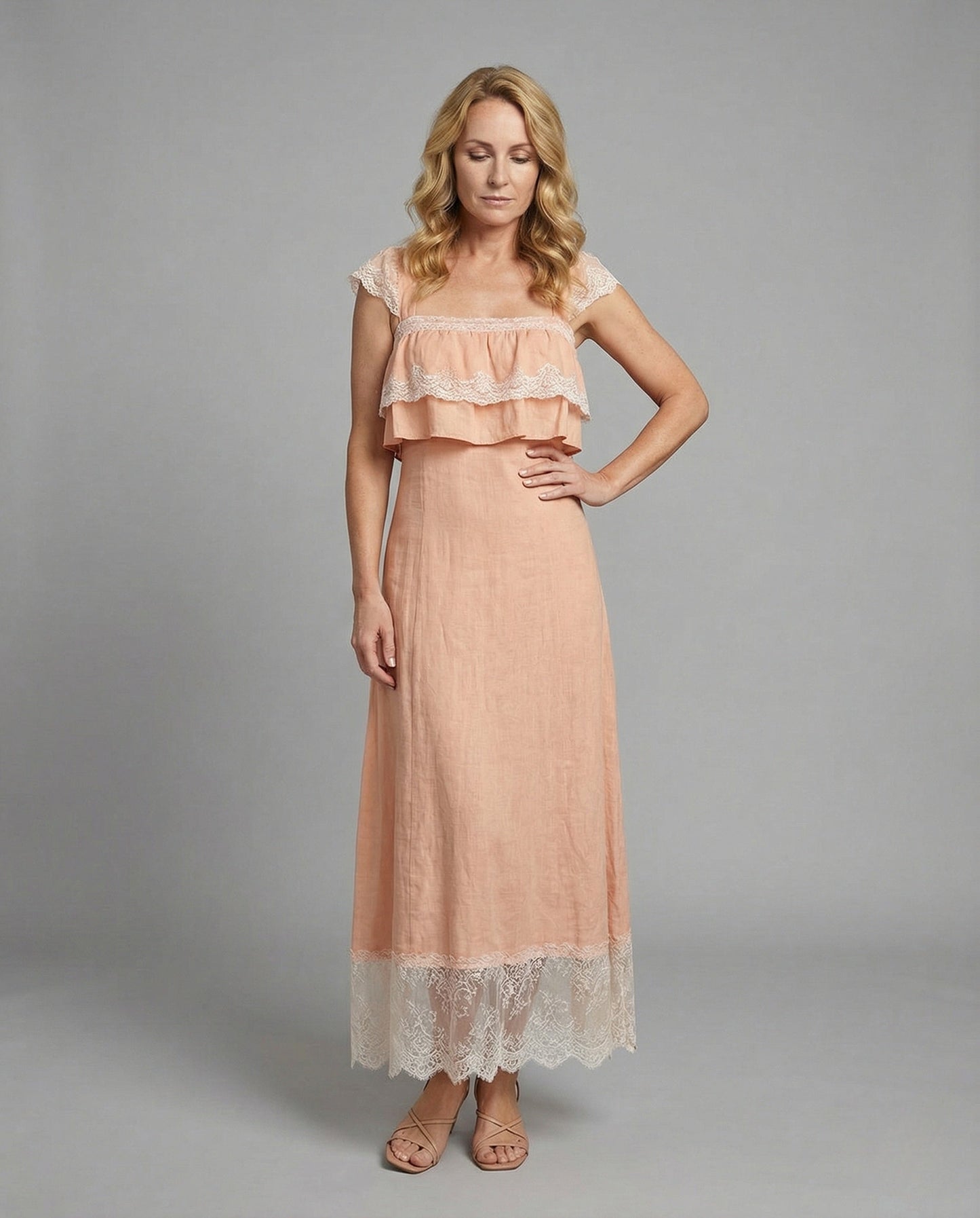 Damen Spitzen Maxikleid Mit Rüschen Boho Stil - Eveloria
