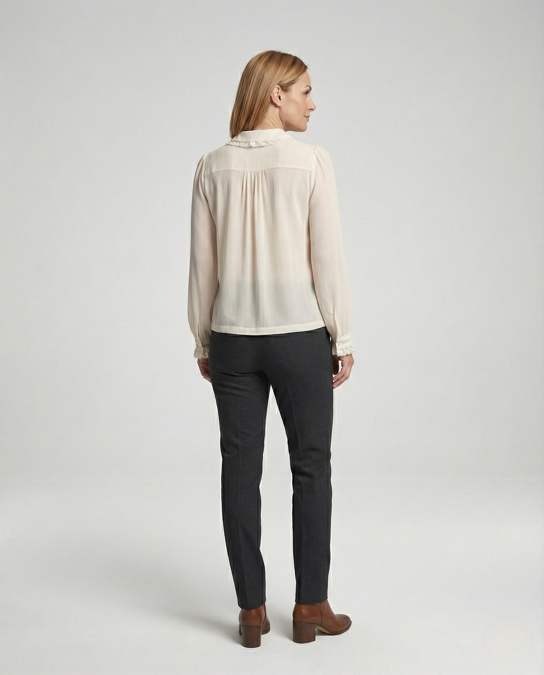 Product 15517947134282 - back_view