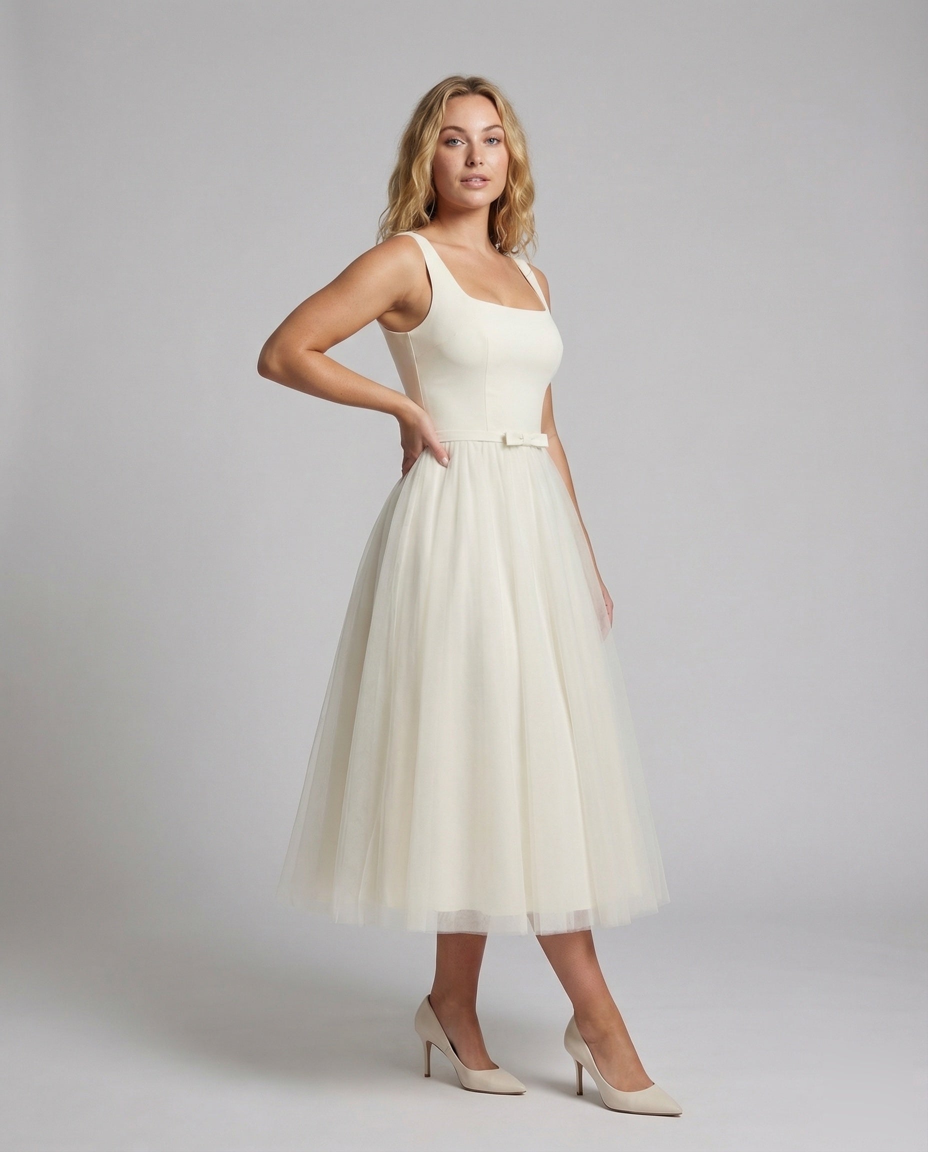 Damen Abendkleid mit Tüllrock und Trägern - Eveloria