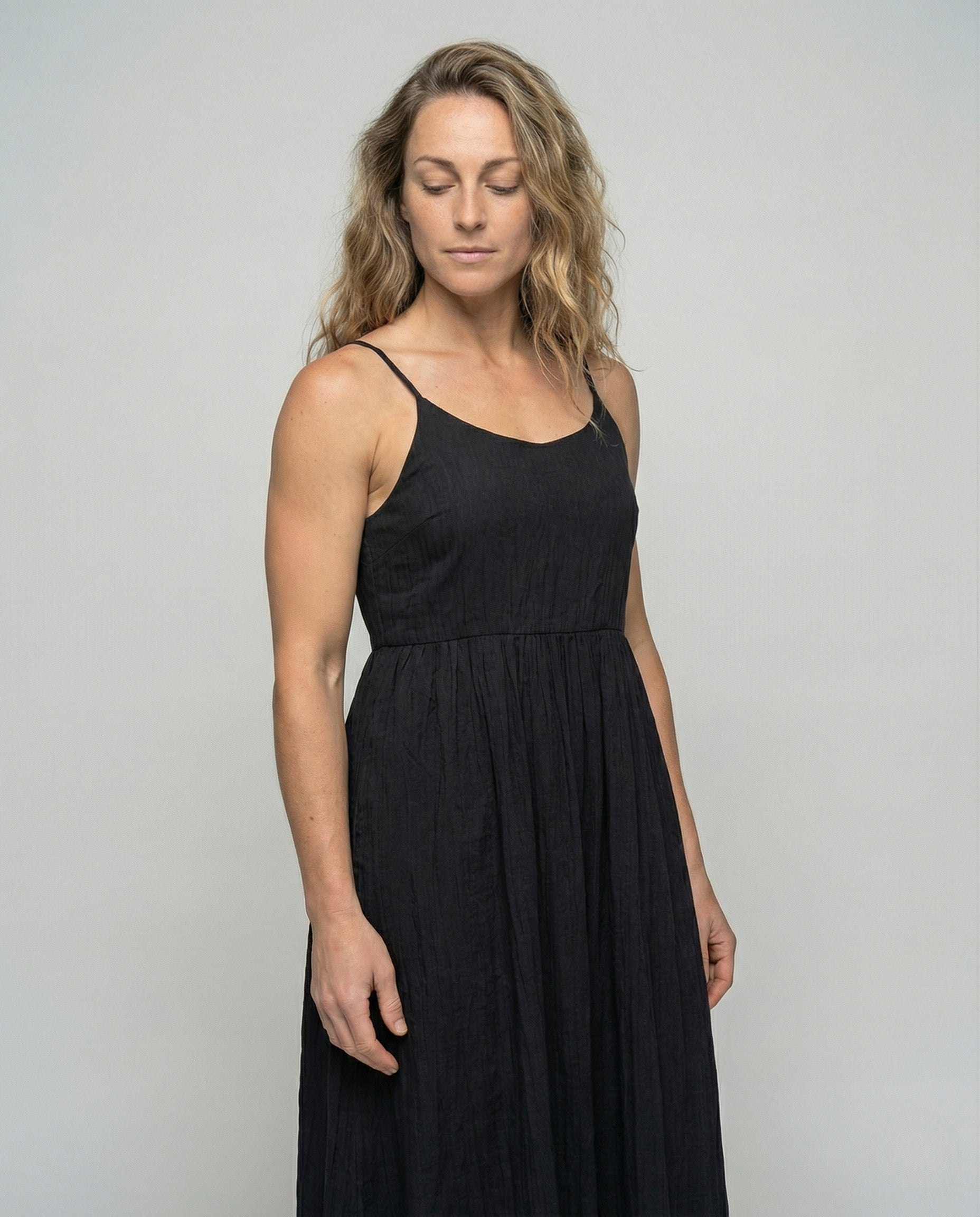 Damen Trägerkleid aus Viskose Gekräuselt - Eveloria