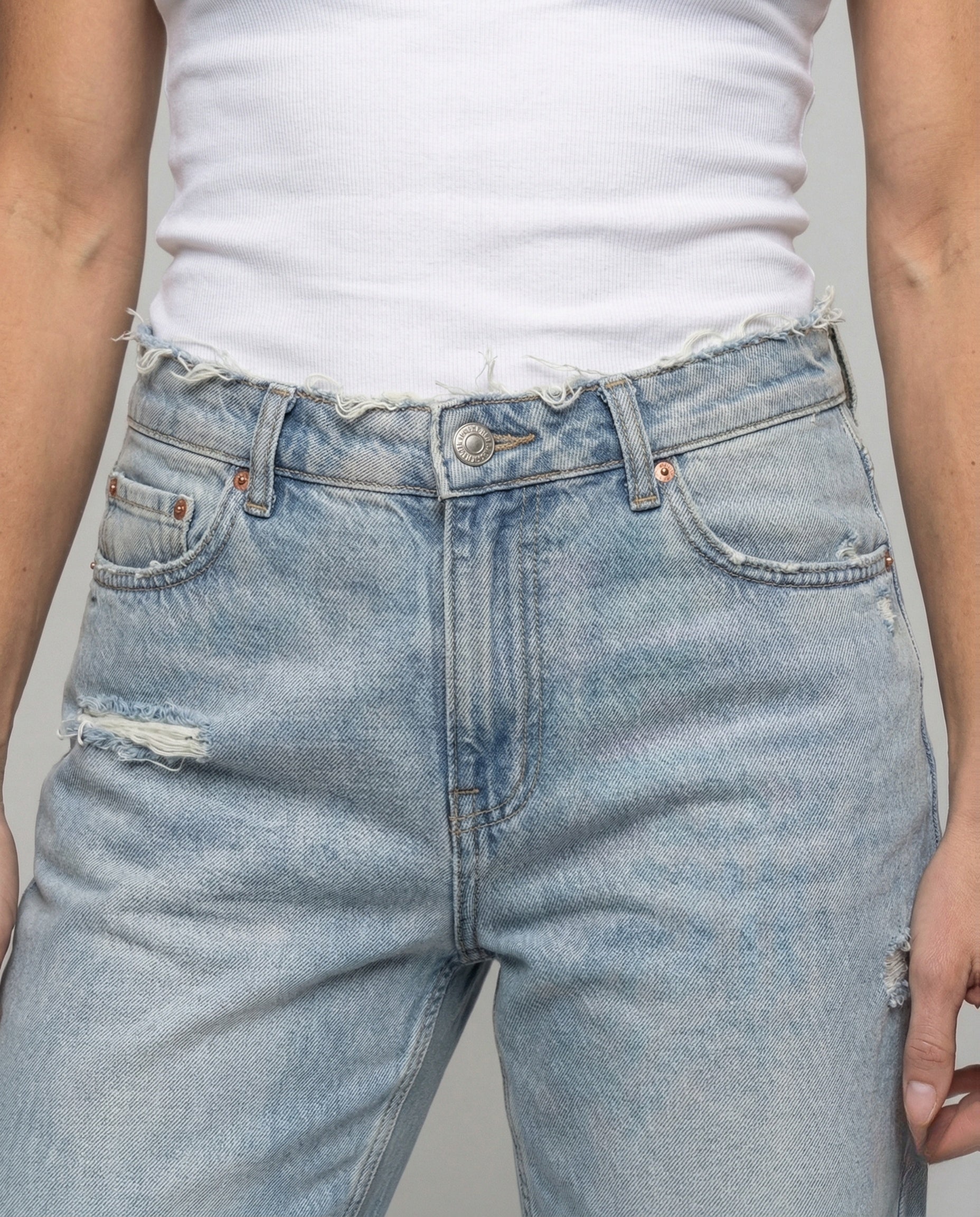 Product 15523574776138 - close_up_detail