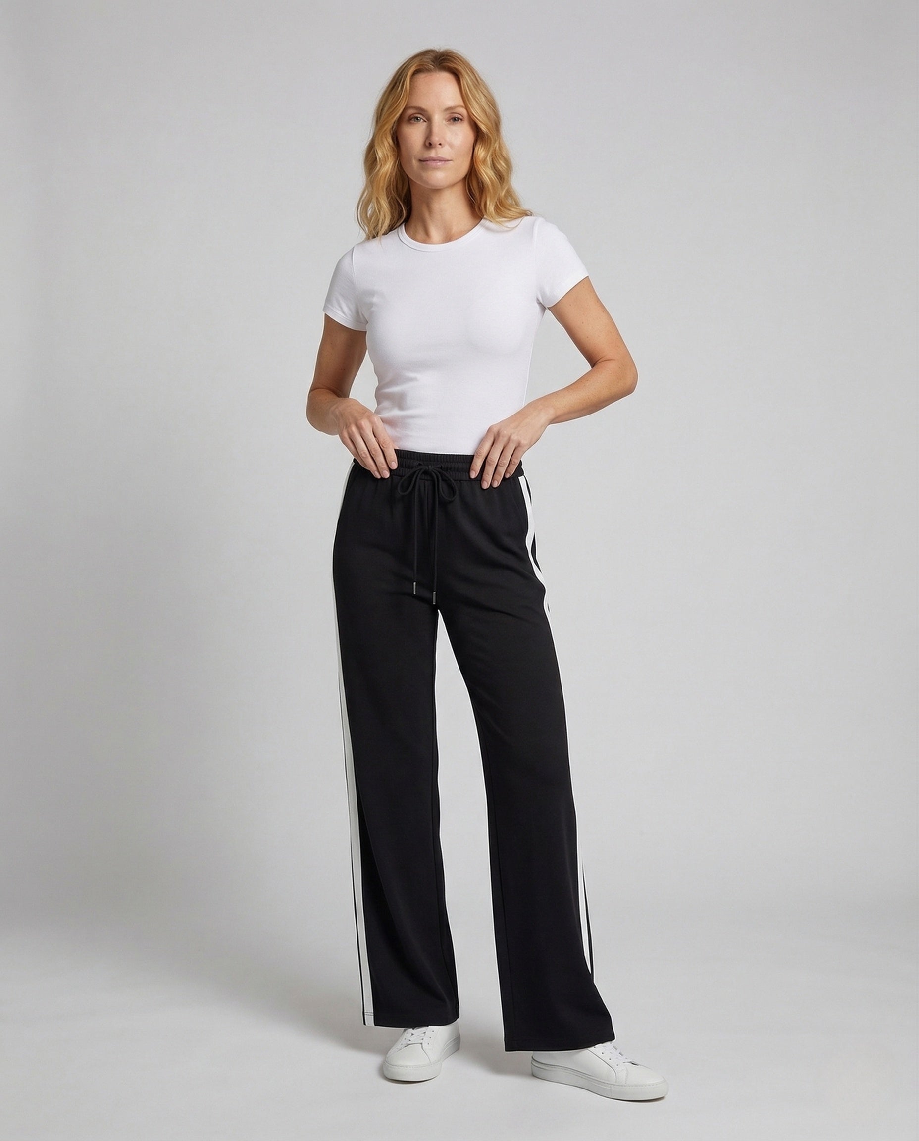 Damen Jogginghose High Waist Streifen Schwarz - Eveloria