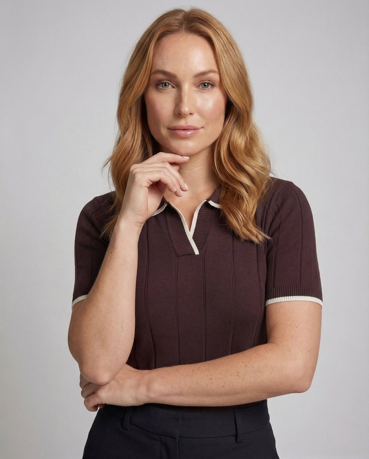 Damen Poloshirt Feinstrick V-Ausschnitt Kurzarm - Eveloria