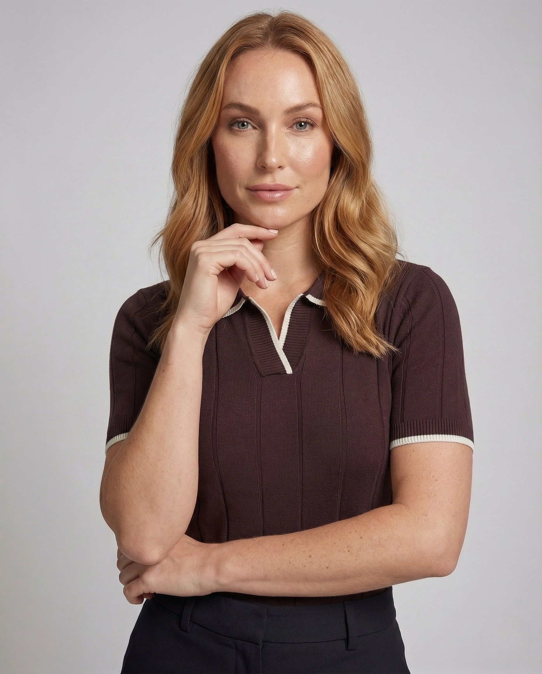 Damen Poloshirt Feinstrick V-Ausschnitt Kurzarm - Eveloria