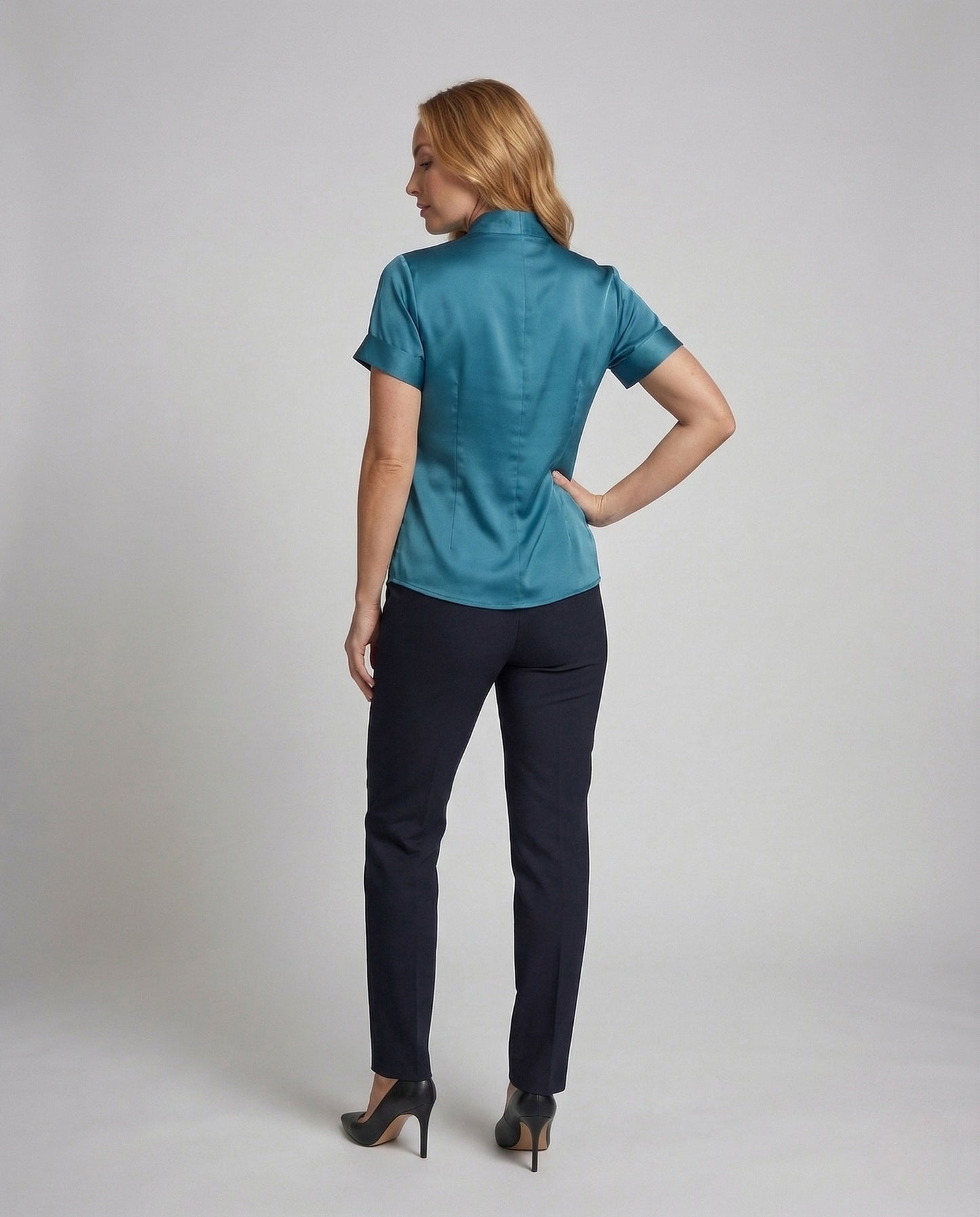 Product 15533317849418 - back_view