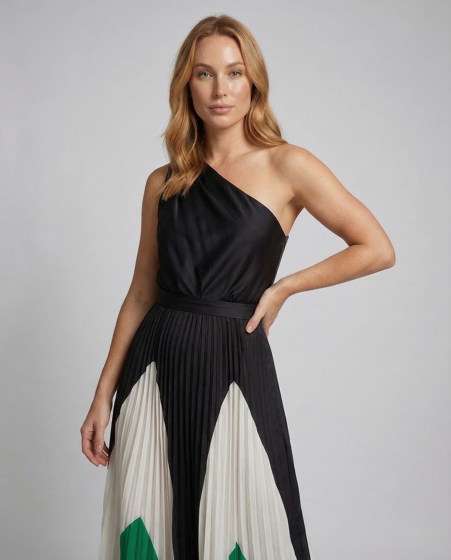 Product 15533332463946 - upper_body
