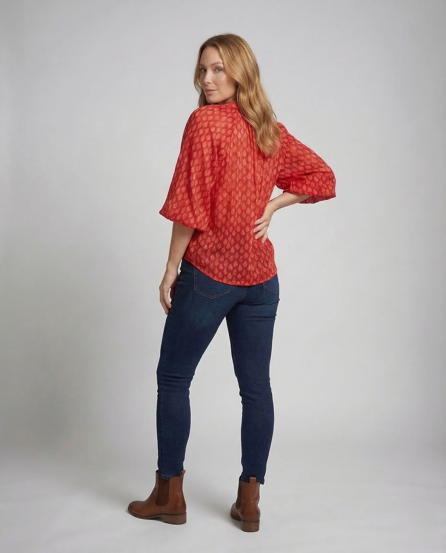 Product 15533335150922 - back_view