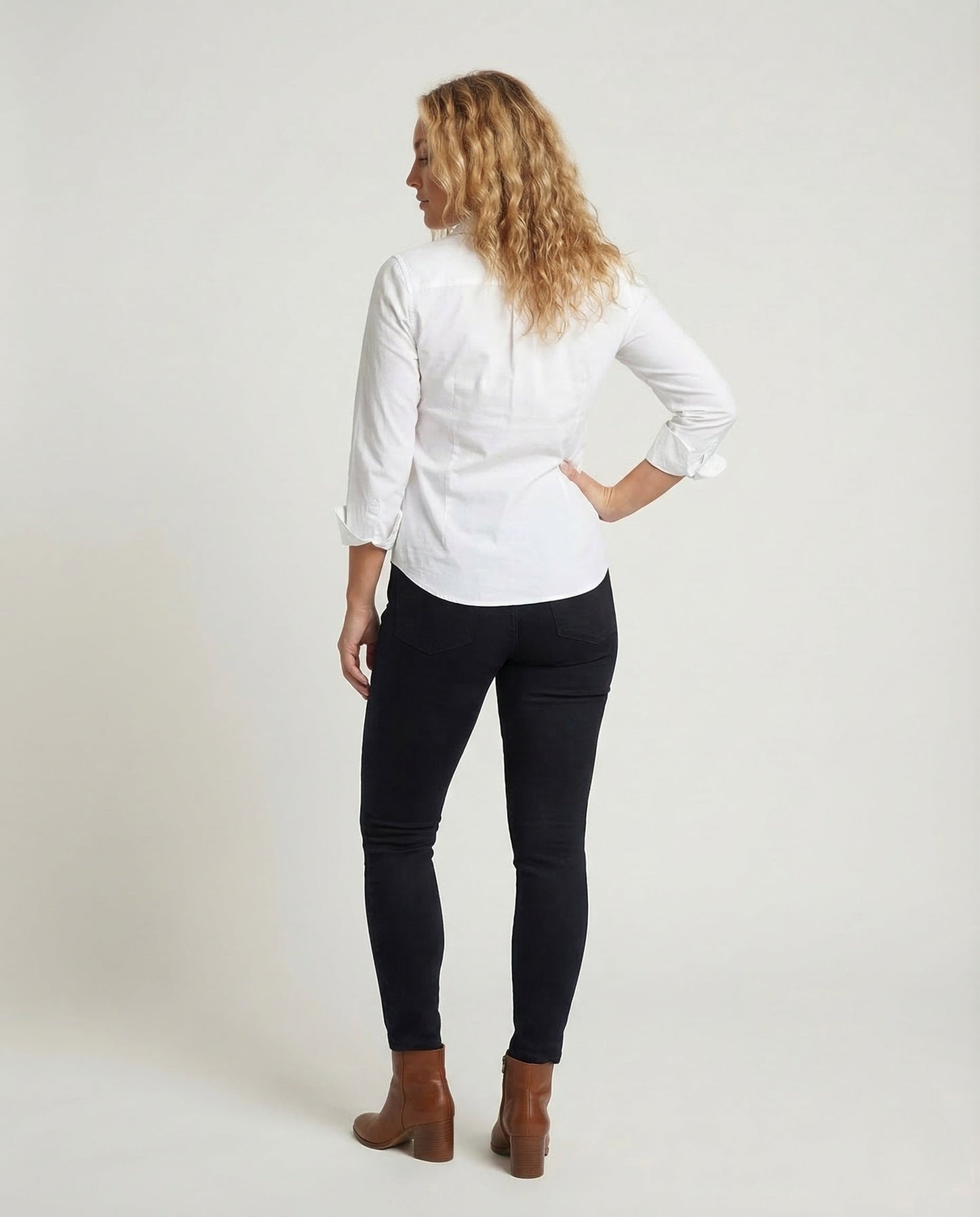 Product 15533337084234 - back_view