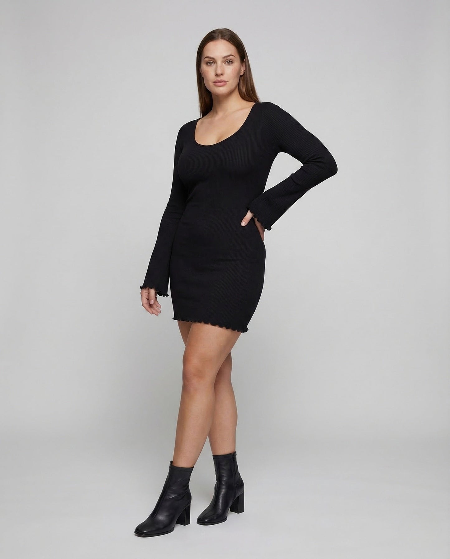 Damen Minikleid Langarm V-Ausschnitt Rippstoff - Eveloria